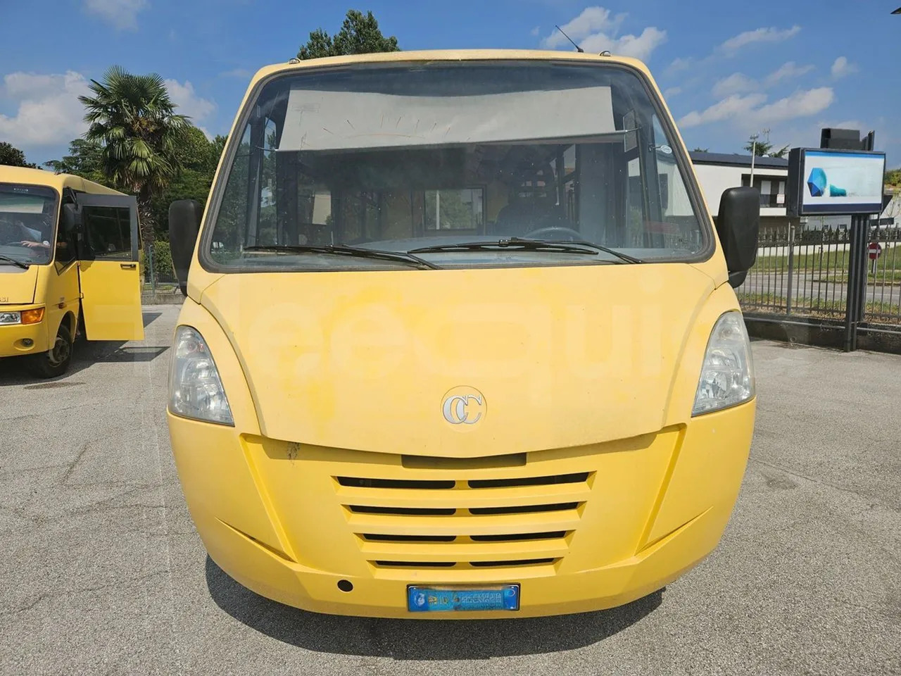 Iveco Cacciamali - Iskolabusz: 2 kép. Iveco Cacciamali - Iskolabusz: 2 kép.