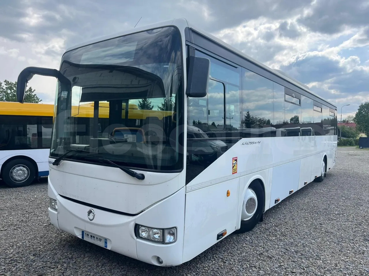 Iveco Crossway - Távolsági busz: 2 kép. Iveco Crossway - Távolsági busz: 2 kép.