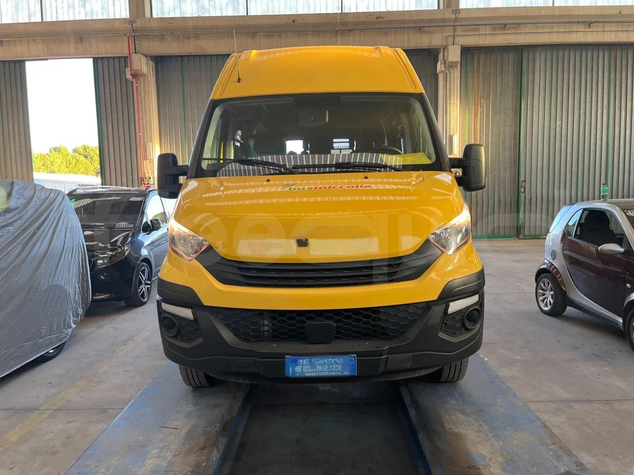 Iveco Daily - Iskolabusz: 2 kép. Iveco Daily - Iskolabusz: 2 kép.