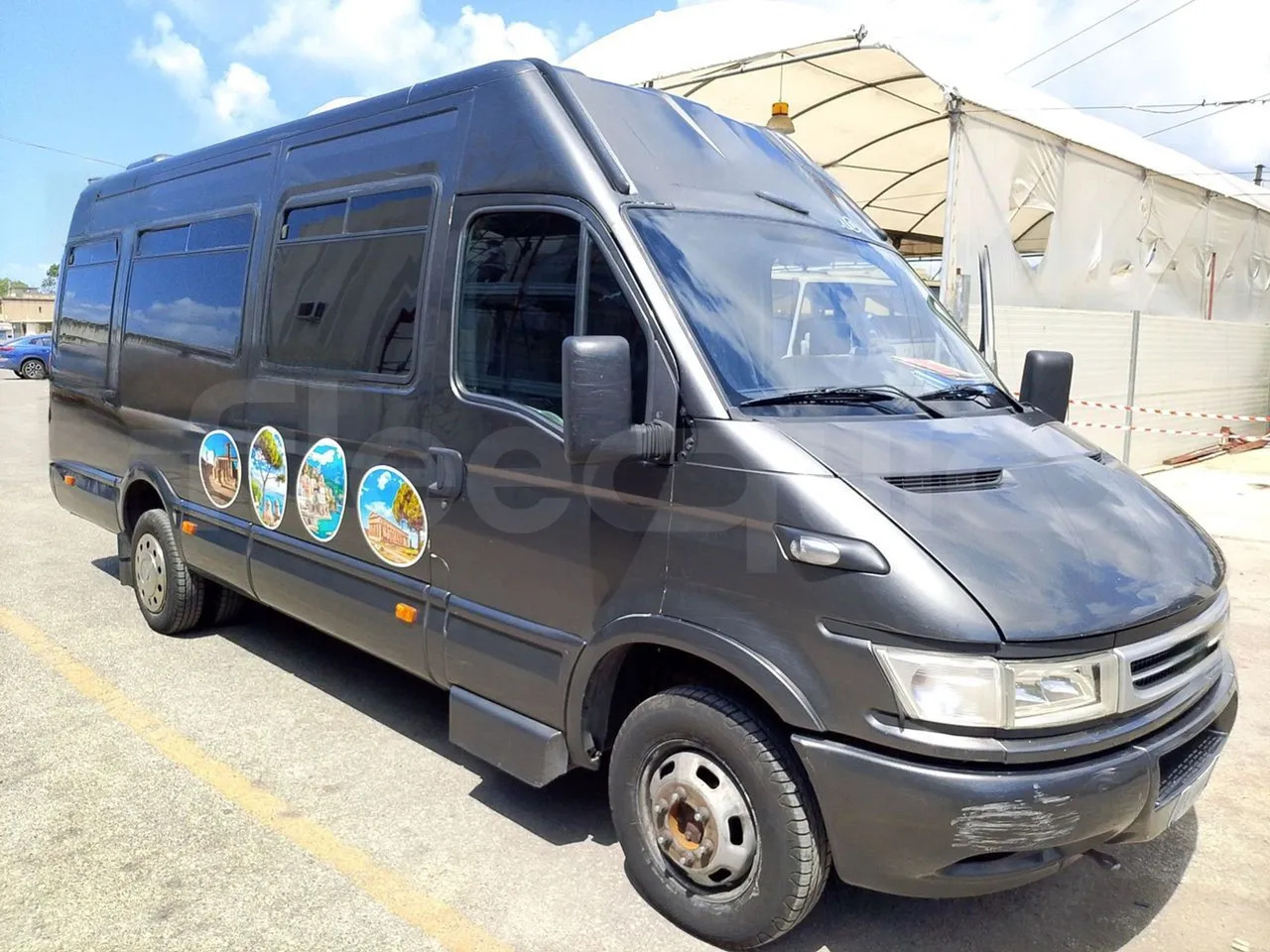 Iveco Daily - Minibusz, Kisbusz: 1 kép. Iveco Daily - Minibusz, Kisbusz: 1 kép.
