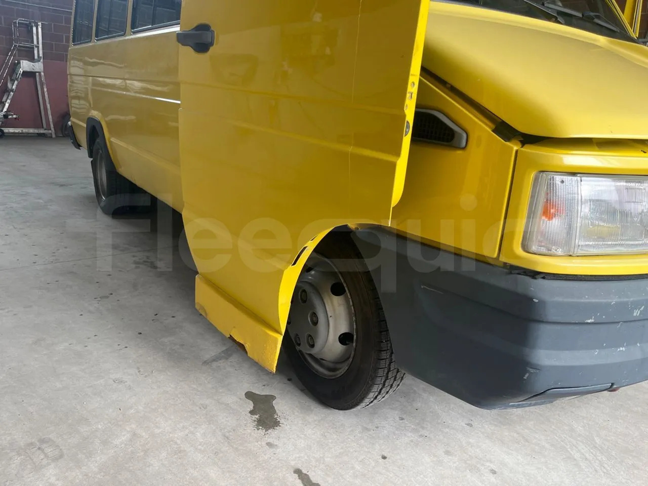 Iveco Daily - Iskolabusz: 1 kép. Iveco Daily - Iskolabusz: 1 kép.