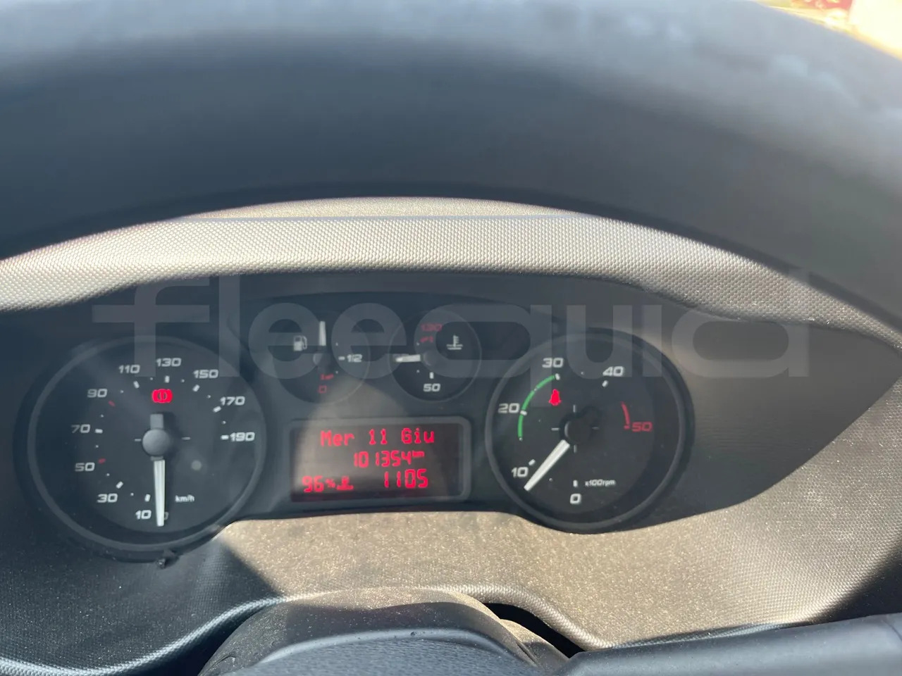 Iveco Daily - Iskolabusz: 3 kép. Iveco Daily - Iskolabusz: 3 kép.