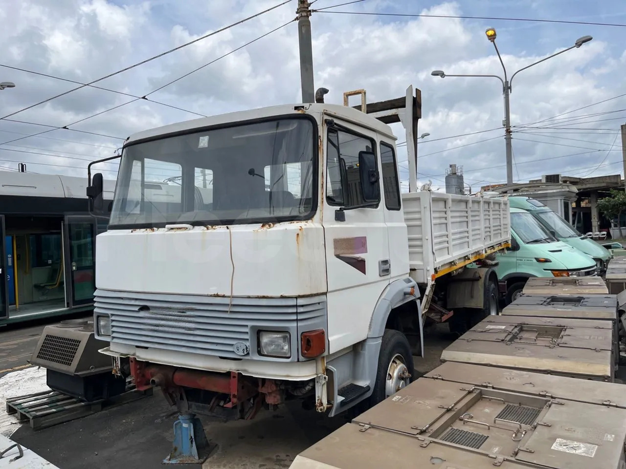 Iveco Fiat135-17 - Minibusz, Kisbusz: 2 kép. Iveco Fiat135-17 - Minibusz, Kisbusz: 2 kép.