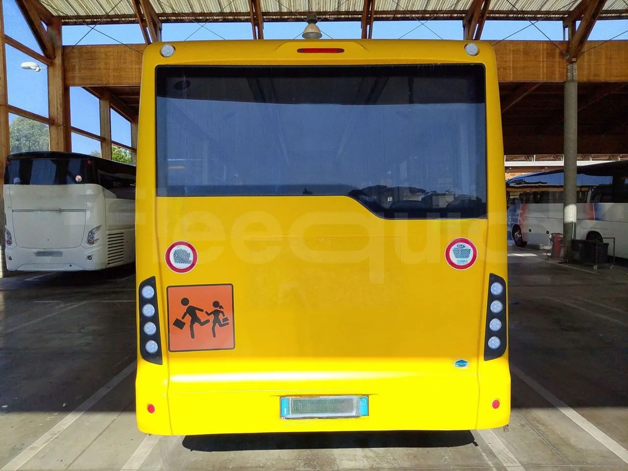 Iveco Indcar - Iskolabusz: 5 kép. Iveco Indcar - Iskolabusz: 5 kép.