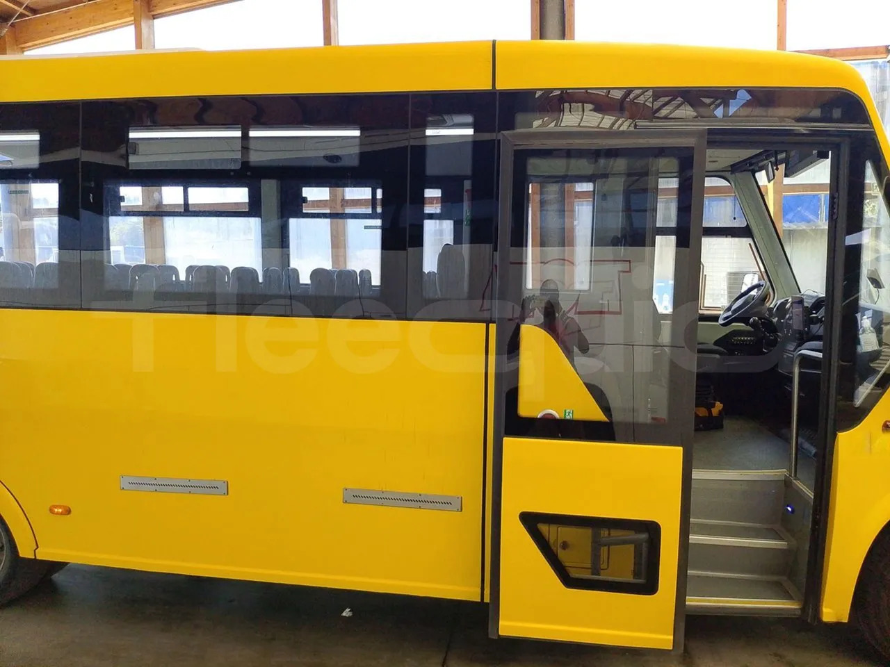 Iskolabusz Iveco Indcar: 14 kép.