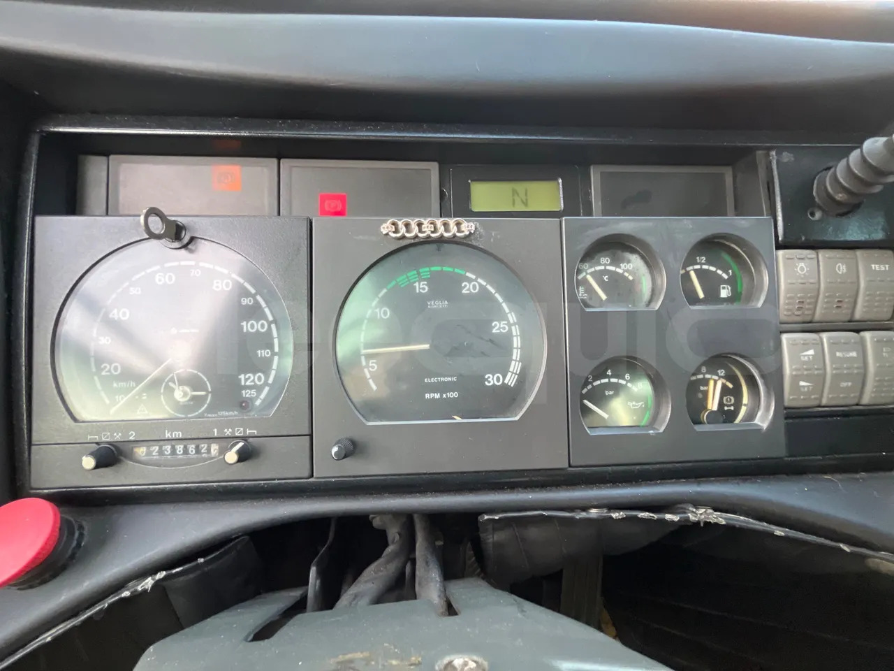 Iveco Irisbus Italia - Távolsági busz: 3 kép. Iveco Irisbus Italia - Távolsági busz: 3 kép.