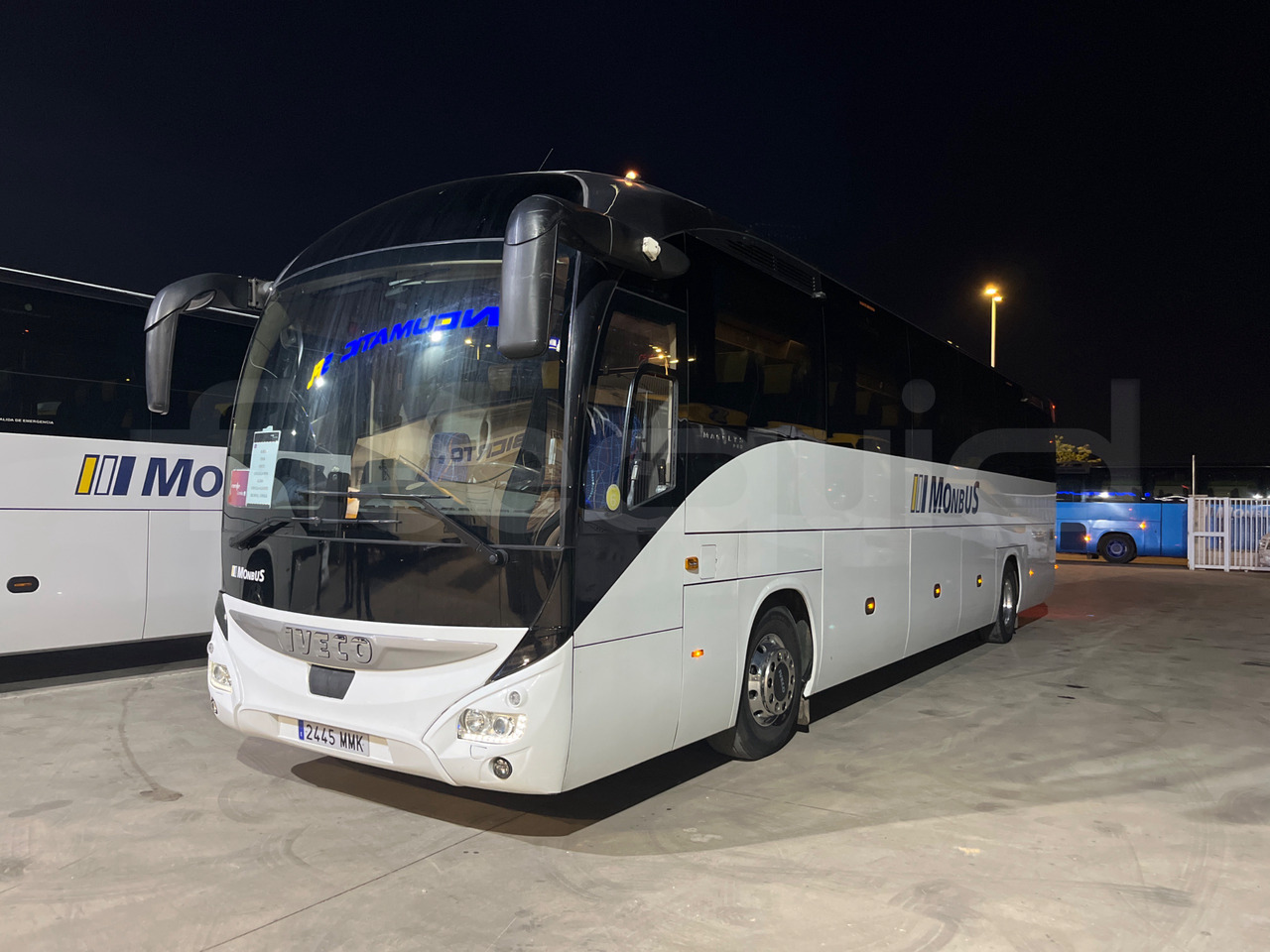 Iveco Magelys - Távolsági busz: 4 kép. Iveco Magelys - Távolsági busz: 4 kép.