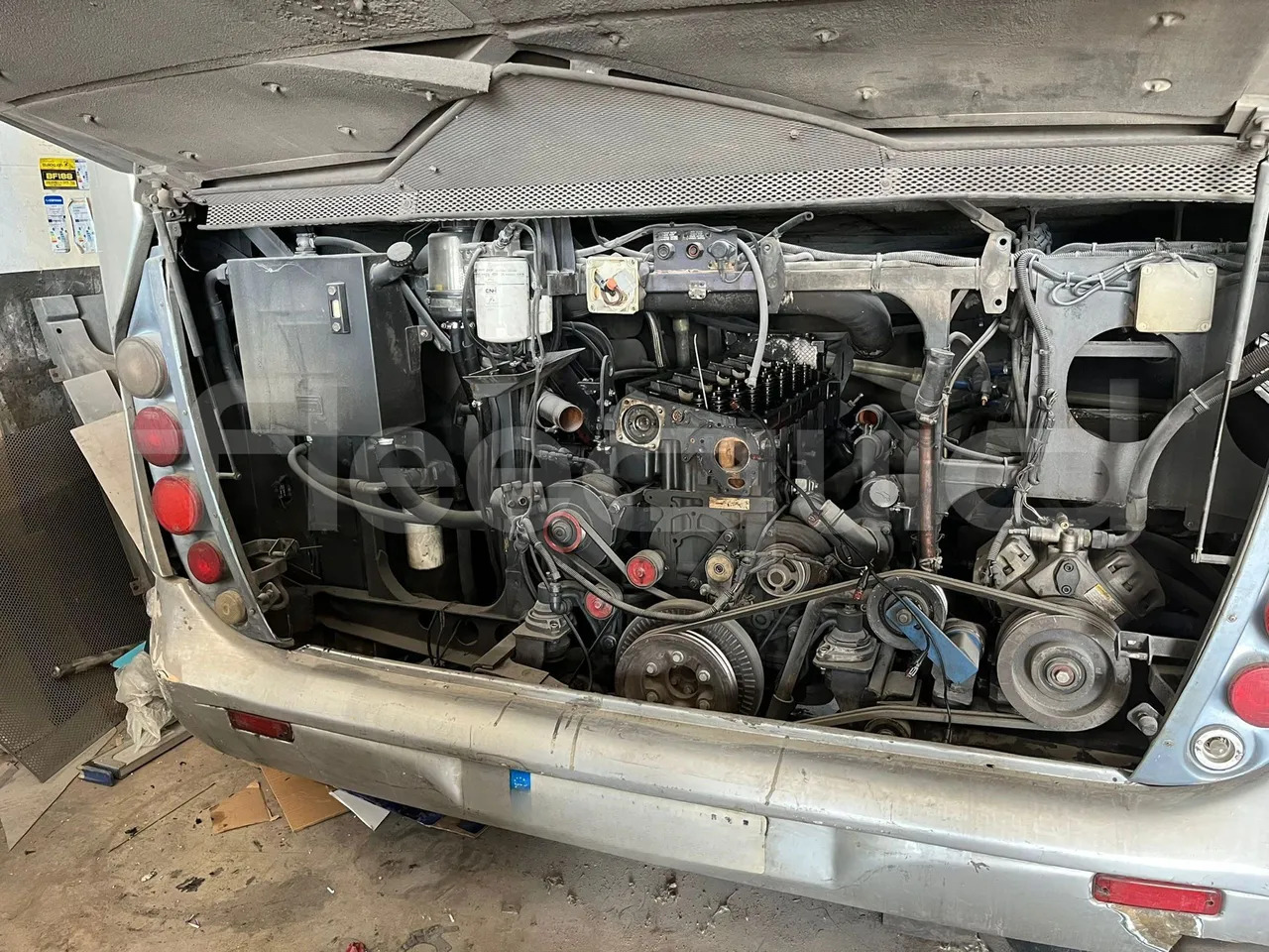 Iveco Noge-Touring - Távolsági busz: 5 kép. Iveco Noge-Touring - Távolsági busz: 5 kép.