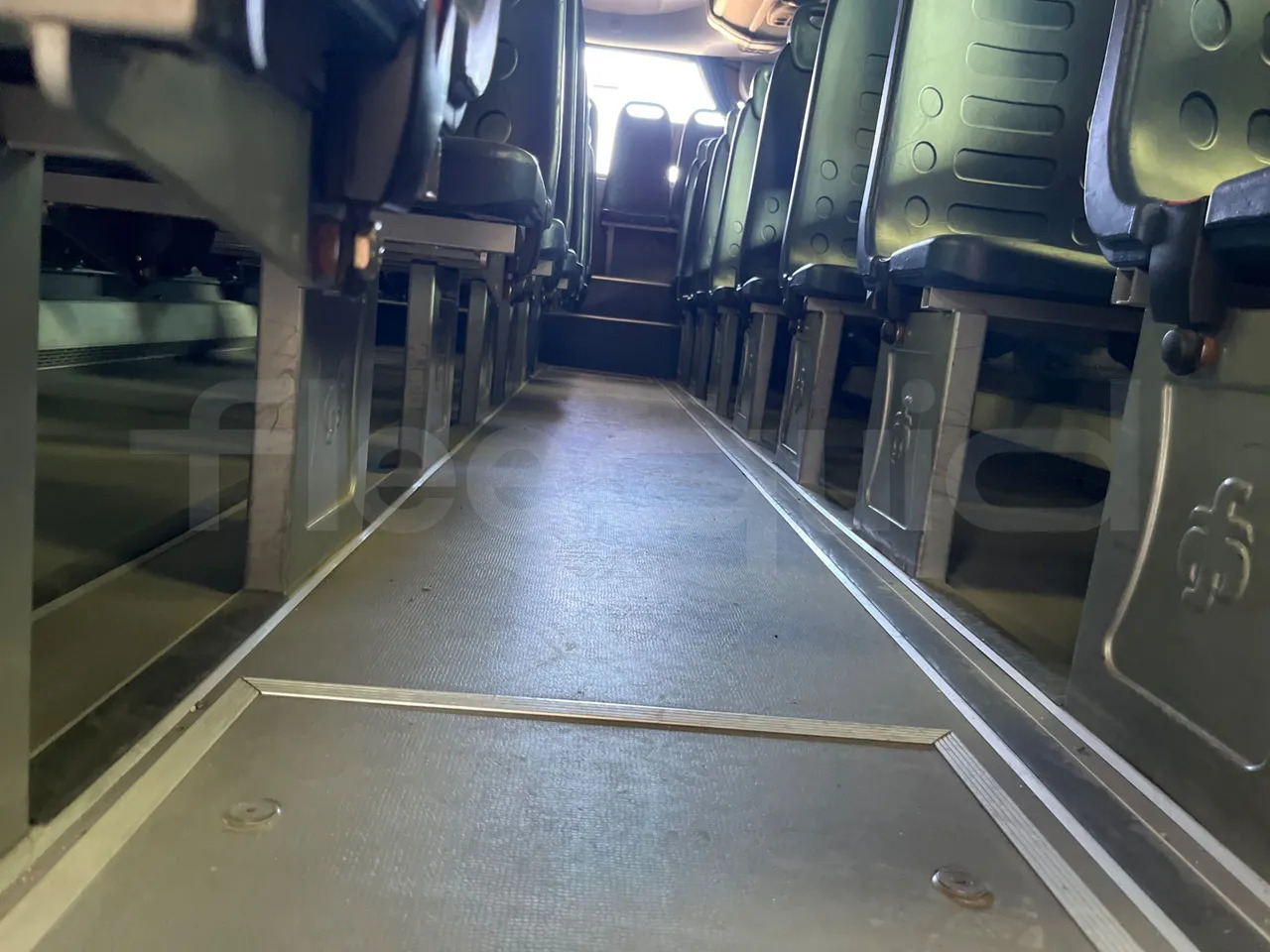 Távolsági busz King Long XMQ6800: 35 kép.