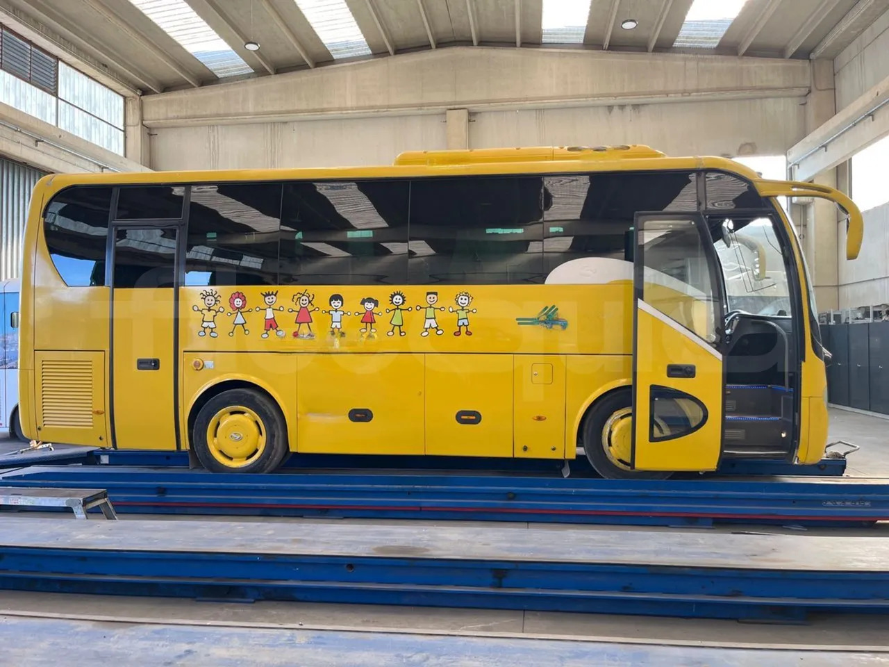 Távolsági busz King Long XMQ6800: 14 kép.