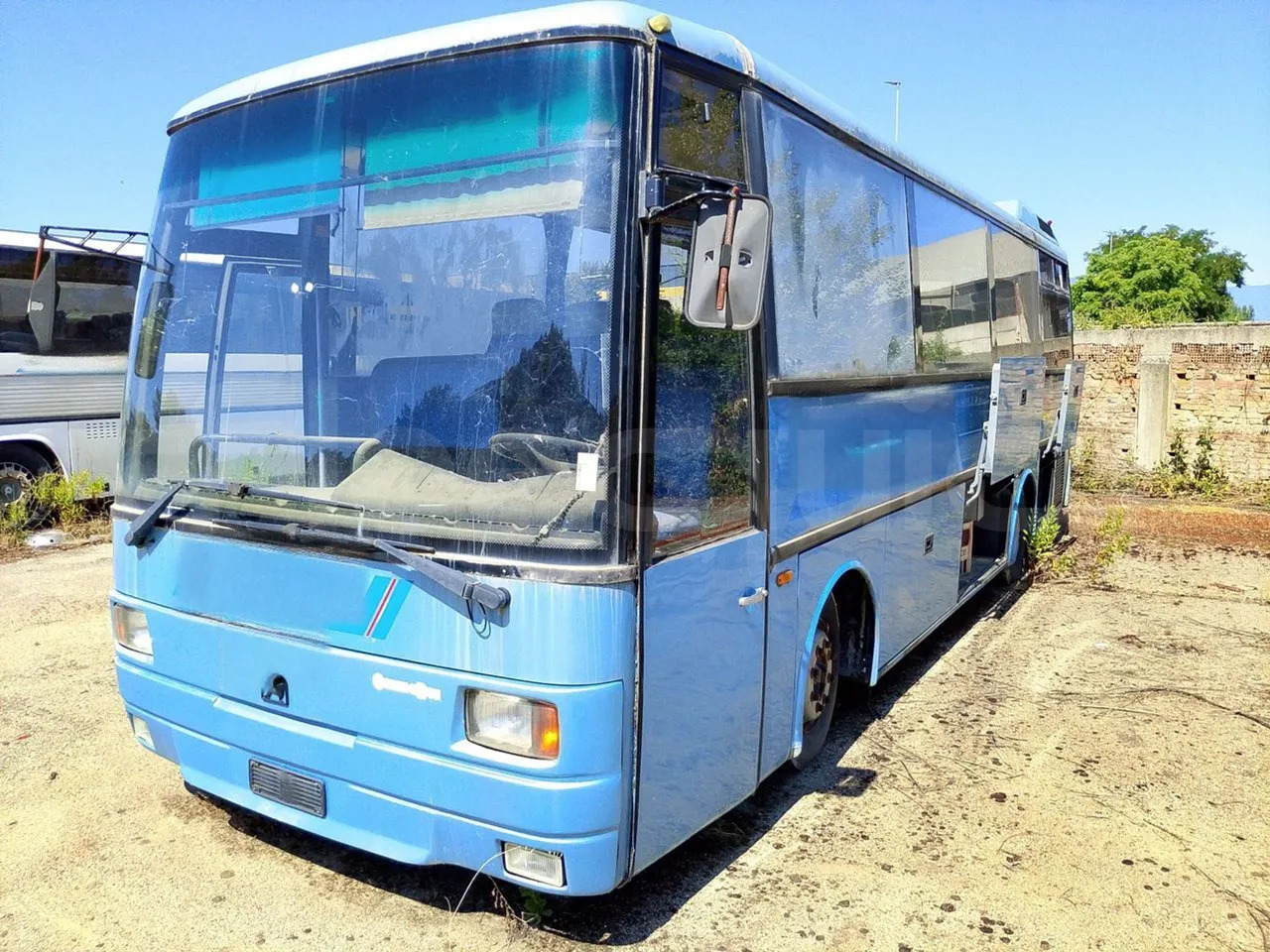Man 10.180 HOCL - Városi busz: 2 kép. Man 10.180 HOCL - Városi busz: 2 kép.