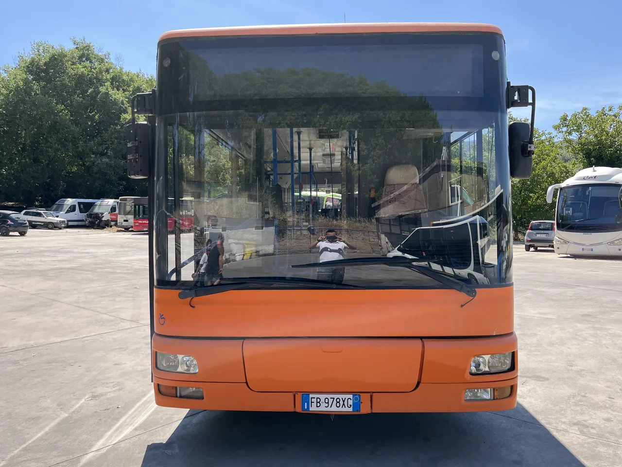 Man 11.220 - Városi busz: 2 kép. Man 11.220 - Városi busz: 2 kép.