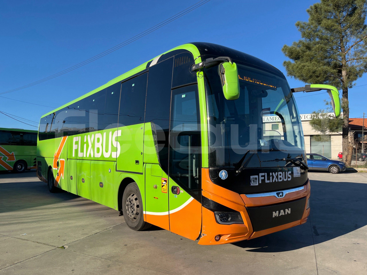 Man Lion's Coach - Távolsági busz: 1 kép. Man Lion's Coach - Távolsági busz: 1 kép.