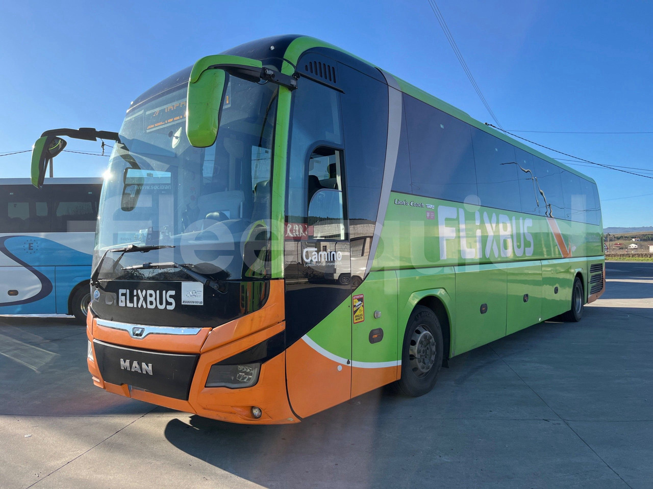 Man Lion's Coach - Távolsági busz: 4 kép. Man Lion's Coach - Távolsági busz: 4 kép.