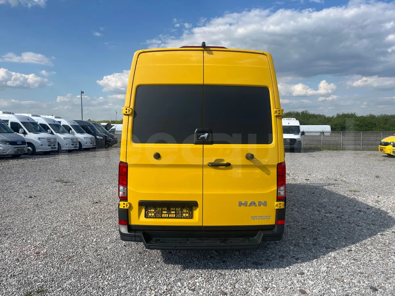 Man Mercus - Minibusz, Elektromos busz: 5 kép. Man Mercus - Minibusz, Elektromos busz: 5 kép.