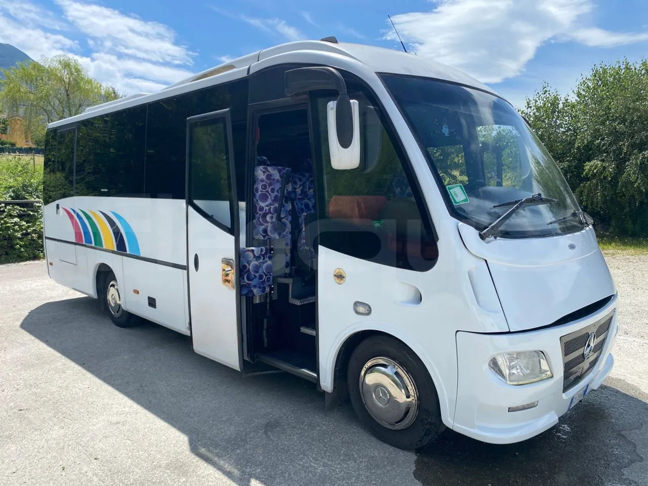 Távolsági busz Mercedes-Benz Beluga: 12 kép.