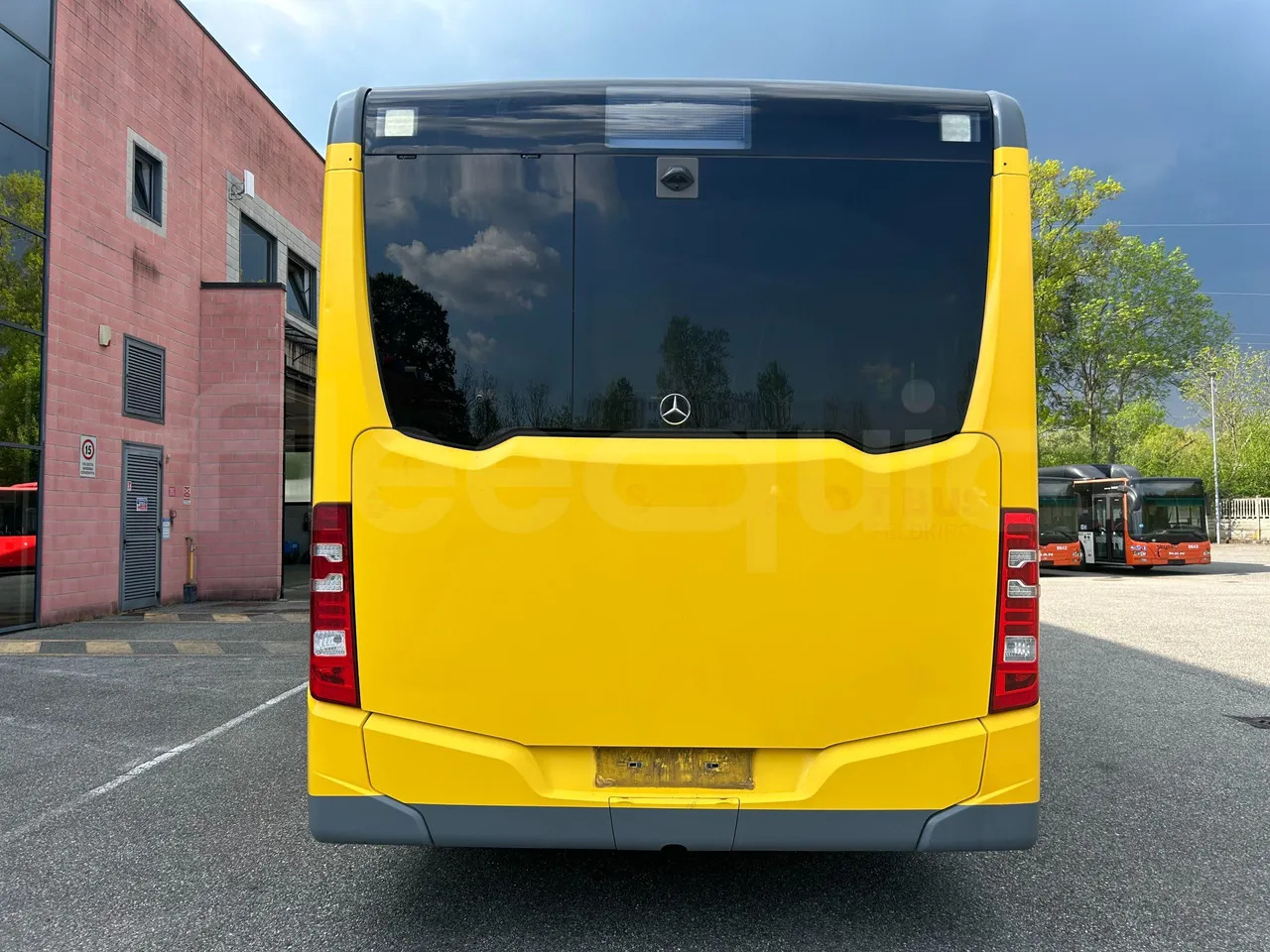 Mercedes-Benz Citaro - Városi busz: 5 kép. Mercedes-Benz Citaro - Városi busz: 5 kép.