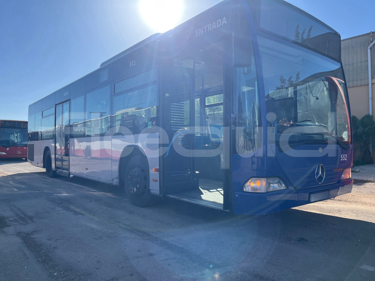 Mercedes-Benz Citaro - Városi busz: 1 kép. Mercedes-Benz Citaro - Városi busz: 1 kép.