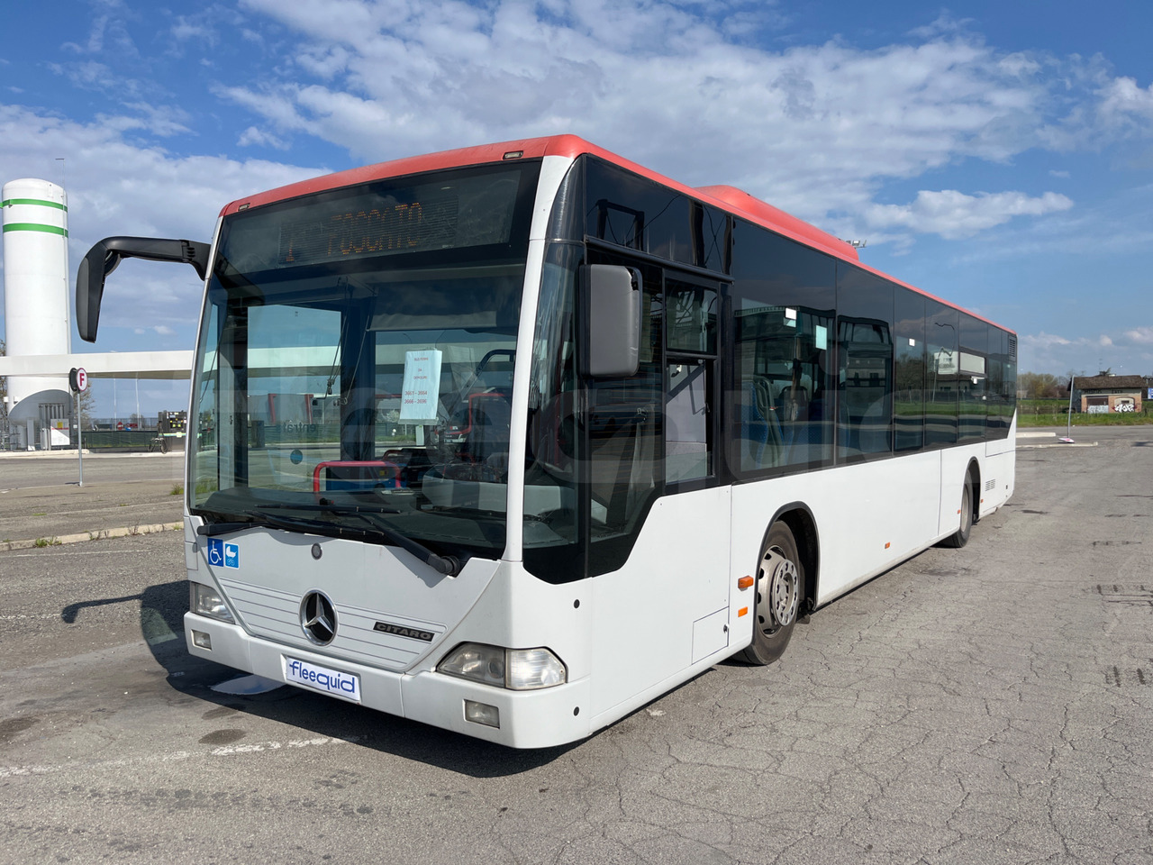 Mercedes-Benz Citaro - Helyközi busz: 4 kép. Mercedes-Benz Citaro - Helyközi busz: 4 kép.