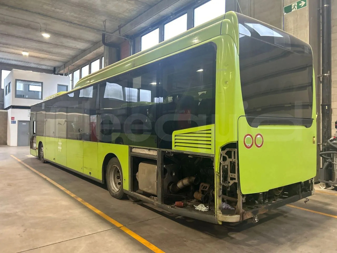 Mercedes-Benz Citaro - Helyközi busz: 5 kép. Mercedes-Benz Citaro - Helyközi busz: 5 kép.