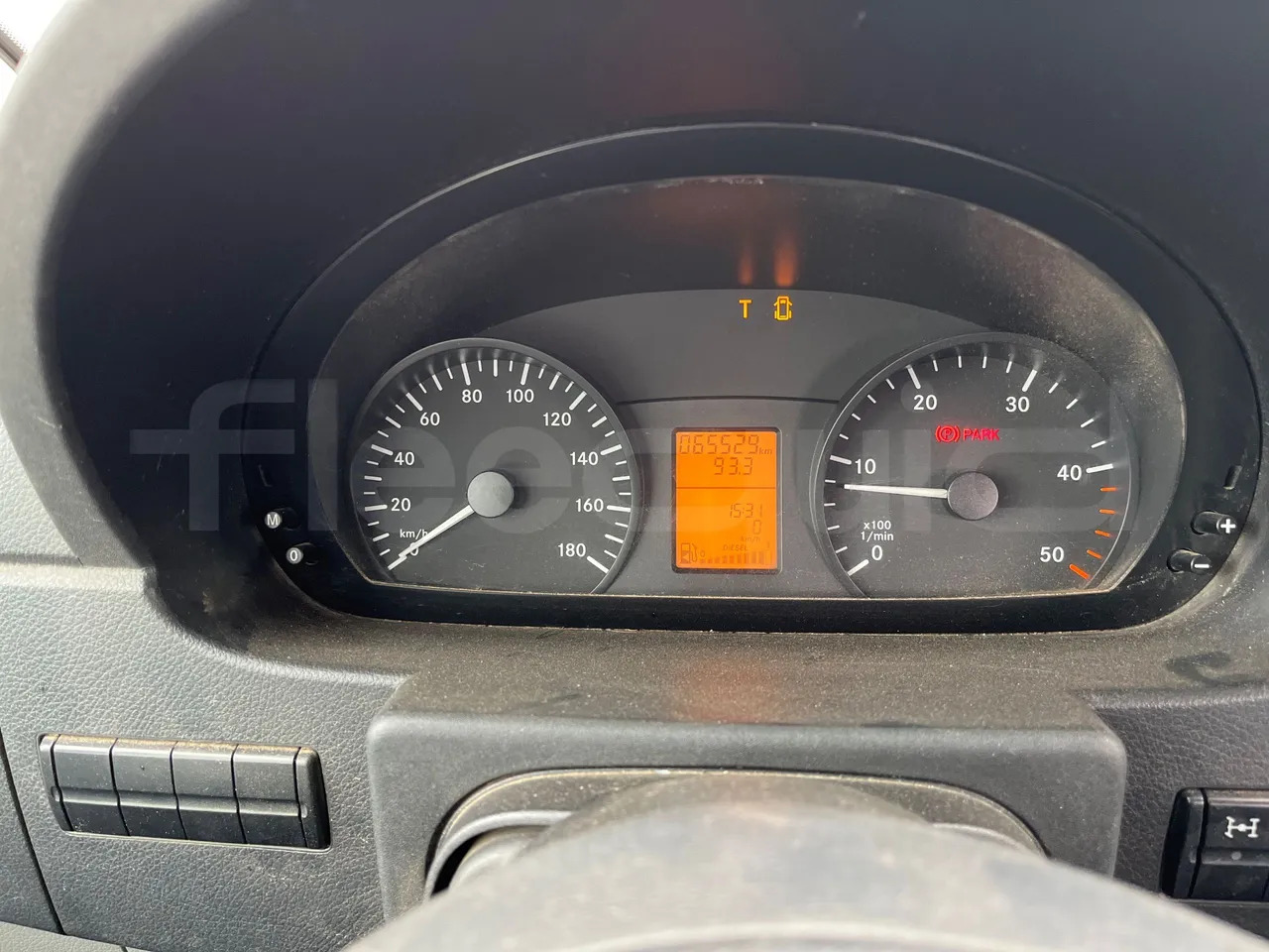 Mercedes-Benz Sprinter - Minibusz, Kisbusz: 3 kép. Mercedes-Benz Sprinter - Minibusz, Kisbusz: 3 kép.