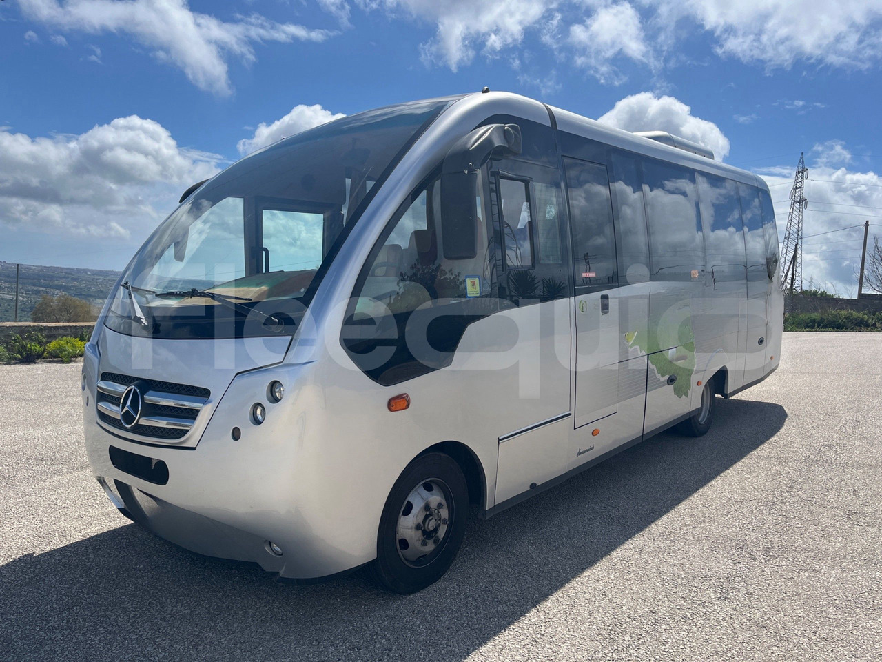 Mercedes-Benz Vario - Minibusz, Kisbusz: 4 kép. Mercedes-Benz Vario - Minibusz, Kisbusz: 4 kép.