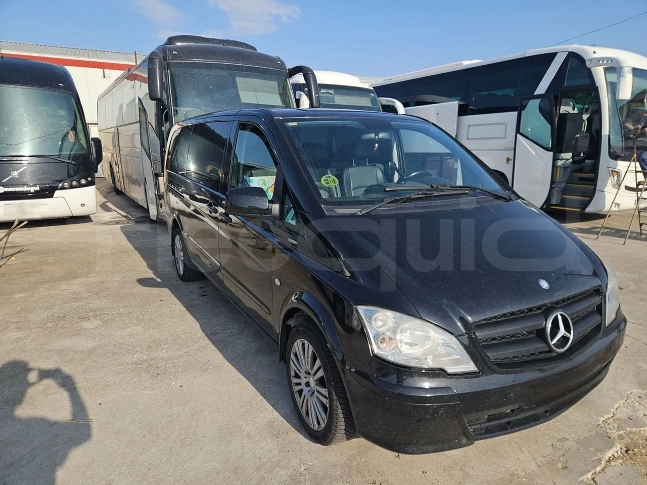 Mercedes-Benz Vito Tourer - Minibusz, Kisbusz: 1 kép. Mercedes-Benz Vito Tourer - Minibusz, Kisbusz: 1 kép.