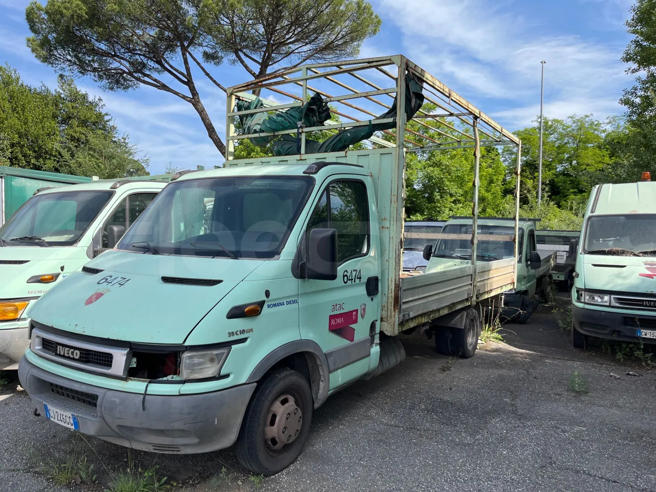 N. 2 Iveco Bontempi - Minibusz, Kisbusz: 3 kép. N. 2 Iveco Bontempi - Minibusz, Kisbusz: 3 kép.