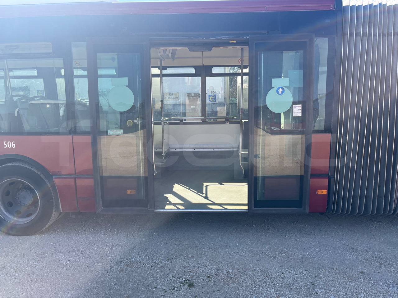 Városi busz N. 6 Iveco Citelis: 15 kép.