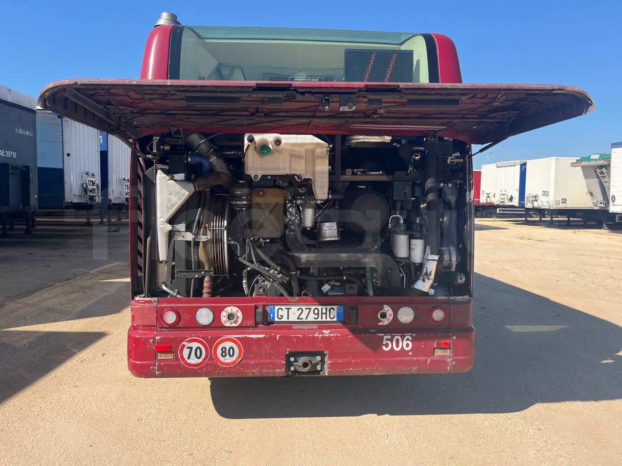 Városi busz N. 6 Iveco Citelis: 17 kép.