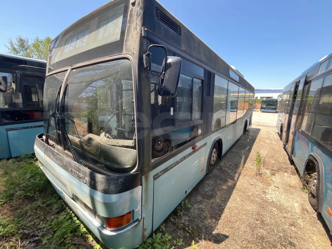 Neoplan N4011 - Városi busz: 3 kép. Neoplan N4011 - Városi busz: 3 kép.