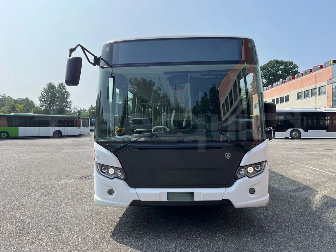 Scania Citywide LF - Városi busz: 2 kép. Scania Citywide LF - Városi busz: 2 kép.