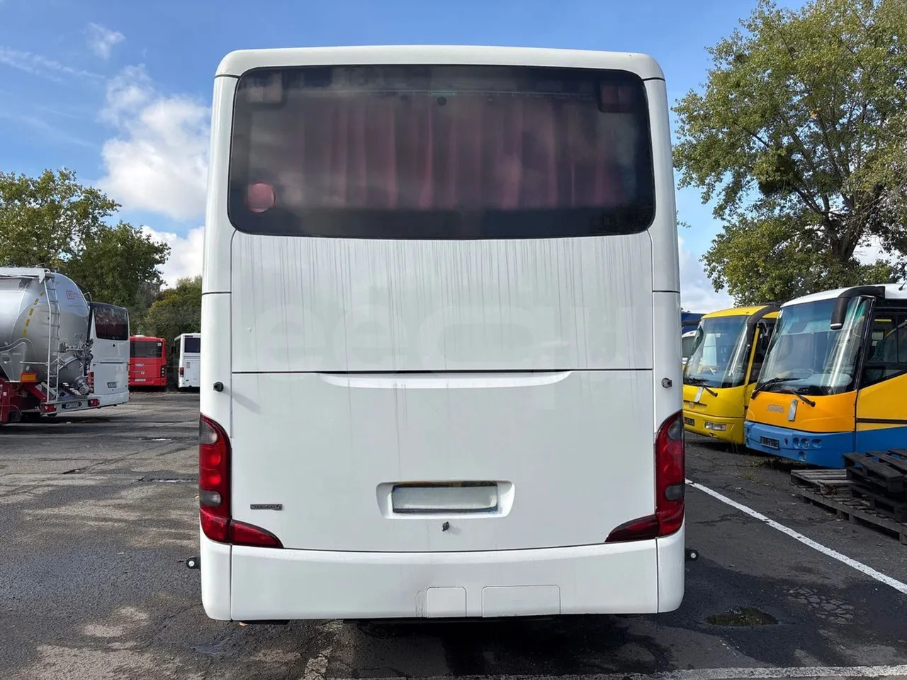 Setra S415 - Távolsági busz: 5 kép. Setra S415 - Távolsági busz: 5 kép.