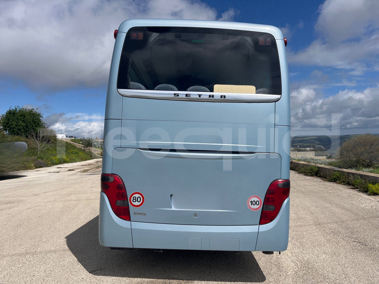 Setra S415 - Távolsági busz: 5 kép. Setra S415 - Távolsági busz: 5 kép.