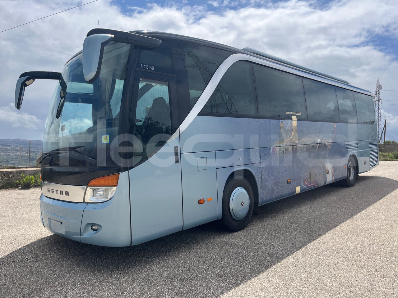 Setra S415 - Távolsági busz: 4 kép. Setra S415 - Távolsági busz: 4 kép.