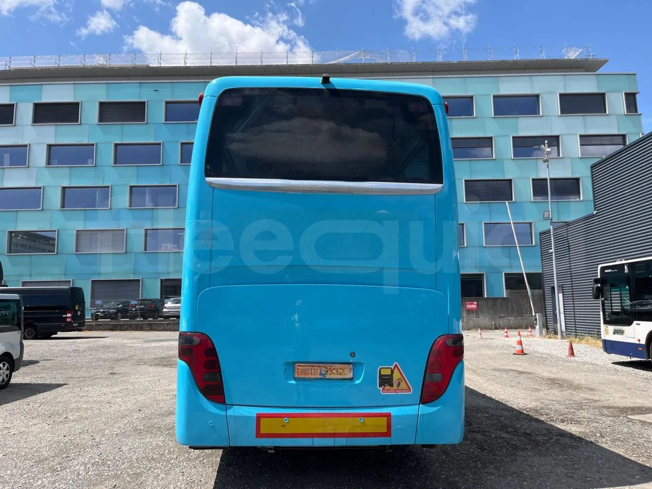 Setra S417 - Távolsági busz: 5 kép. Setra S417 - Távolsági busz: 5 kép.