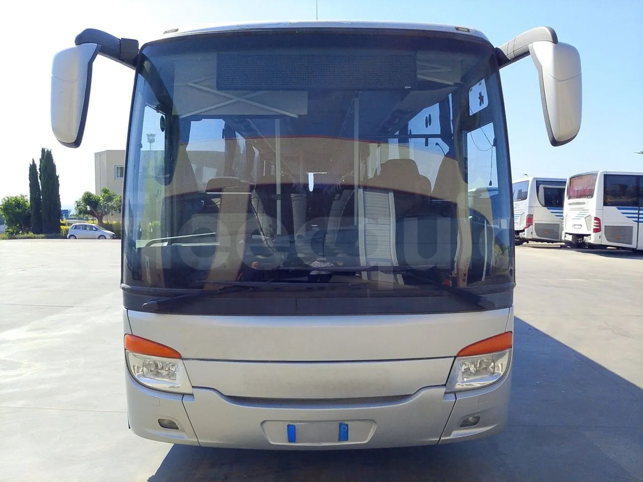 Setra S419 - Városi busz: 2 kép. Setra S419 - Városi busz: 2 kép.