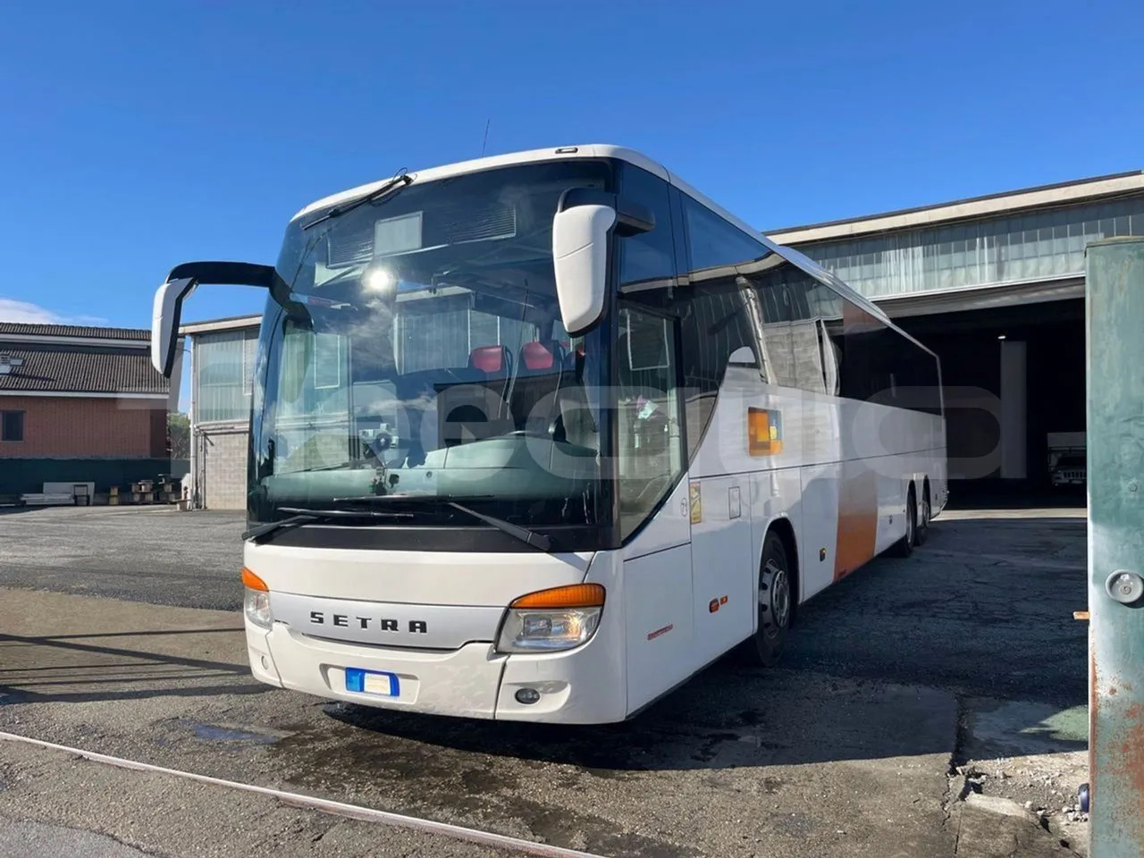 Setra S419 - Távolsági busz: 4 kép. Setra S419 - Távolsági busz: 4 kép.