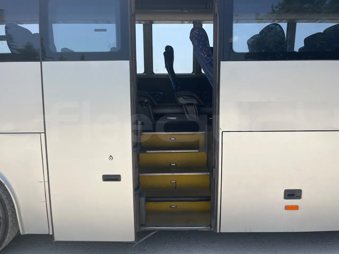 Városi busz Temsa Safari: 14 kép.