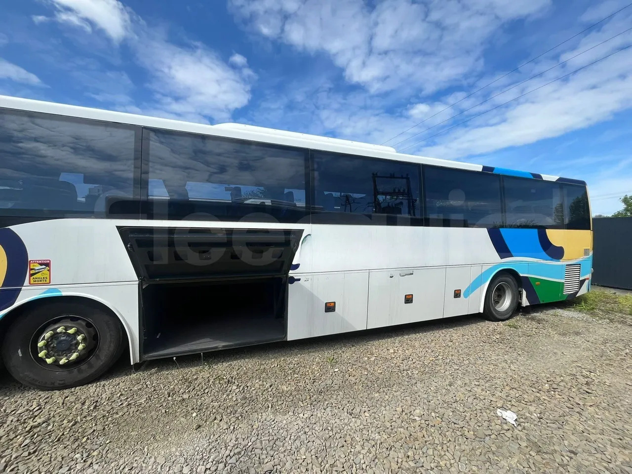 Temsa Safari - Városi busz: 3 kép. Temsa Safari - Városi busz: 3 kép.