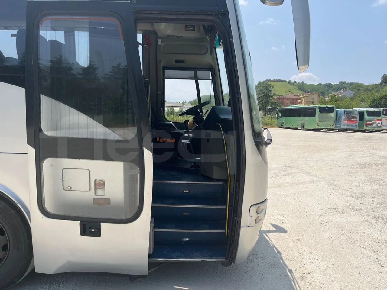 Városi busz Temsa Safari: 13 kép.