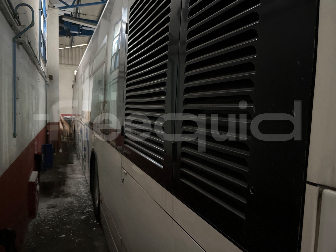 Van Hool A330 - Városi busz: 4 kép. Van Hool A330 - Városi busz: 4 kép.