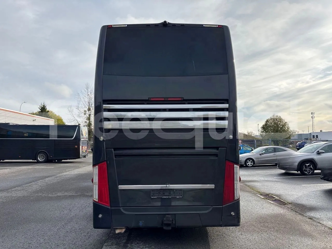 Van Hool Astromega - Távolsági busz: 5 kép. Van Hool Astromega - Távolsági busz: 5 kép.