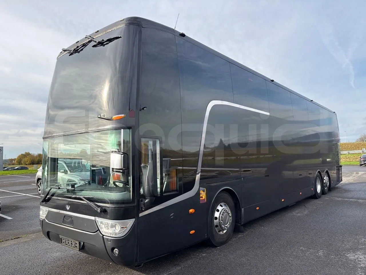 Van Hool Astromega - Távolsági busz: 4 kép. Van Hool Astromega - Távolsági busz: 4 kép.