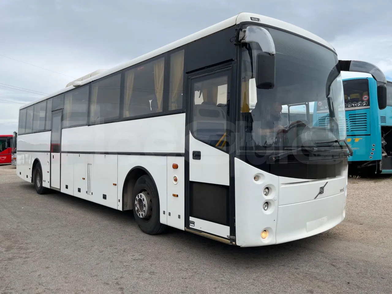 Volvo B12 - Távolsági busz: 1 kép. Volvo B12 - Távolsági busz: 1 kép.