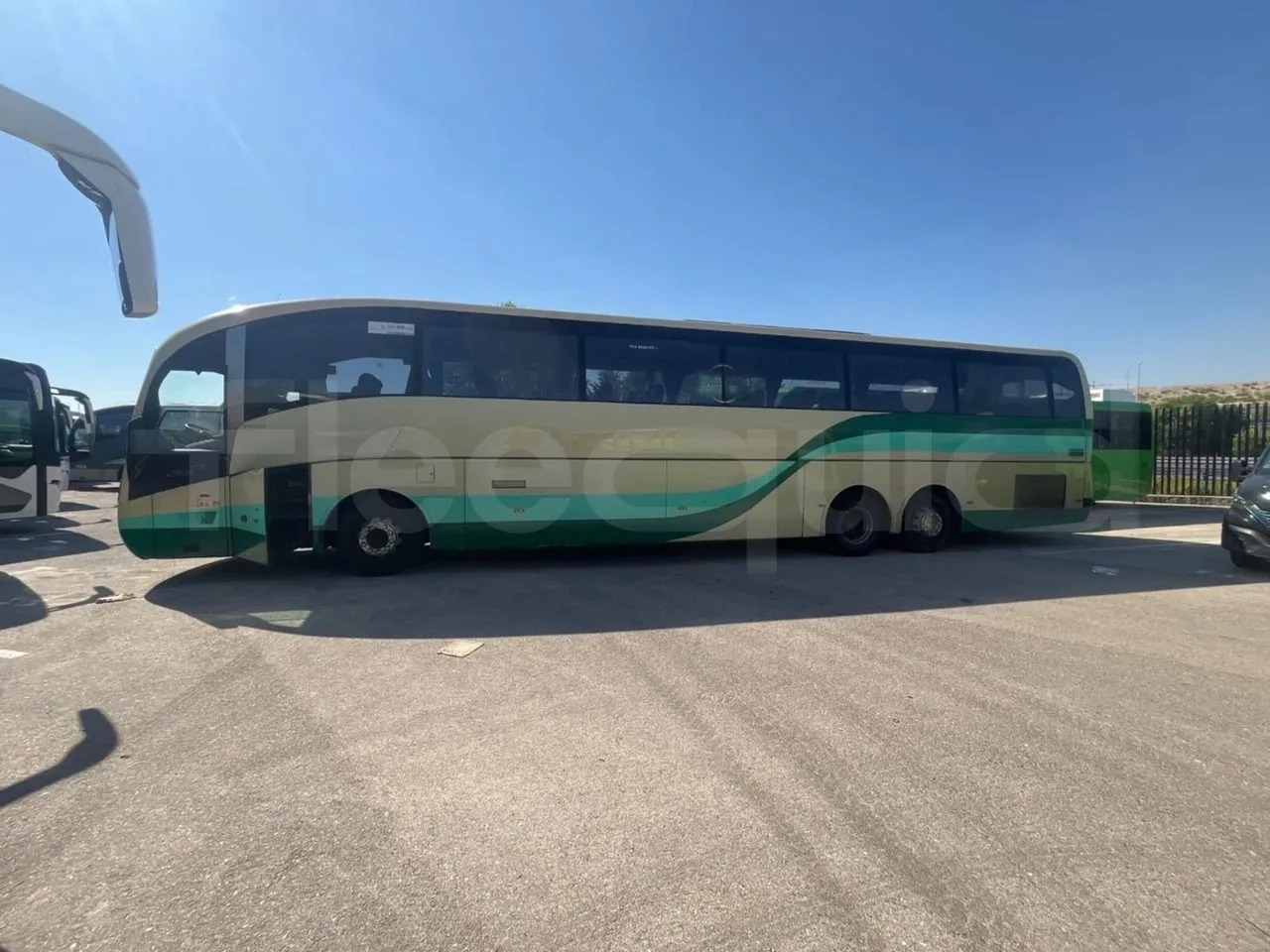 Volvo B12B - Távolsági busz: 5 kép. Volvo B12B - Távolsági busz: 5 kép.