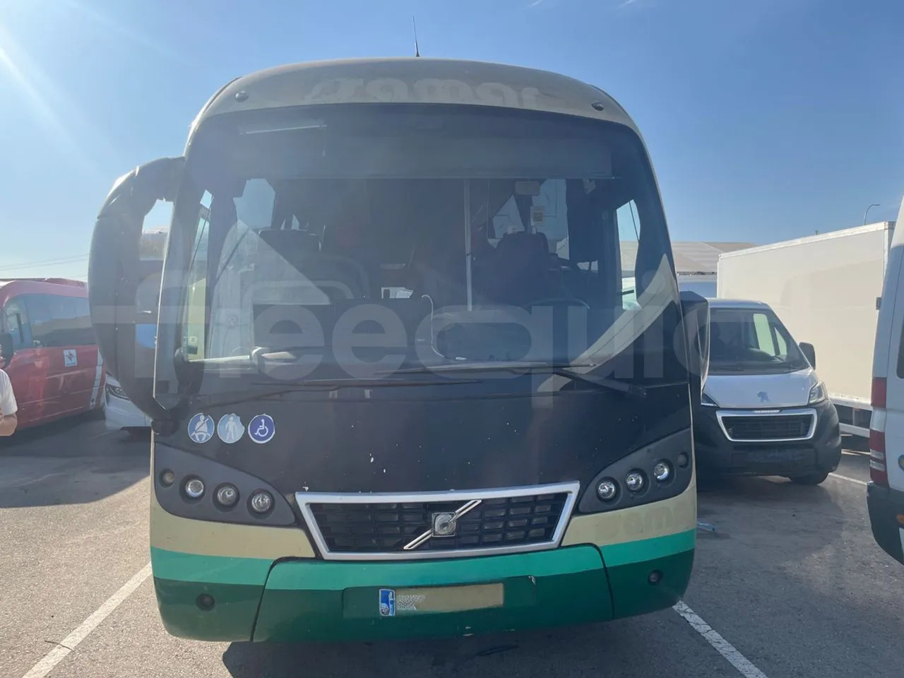 Volvo B12B - Távolsági busz: 1 kép. Volvo B12B - Távolsági busz: 1 kép.