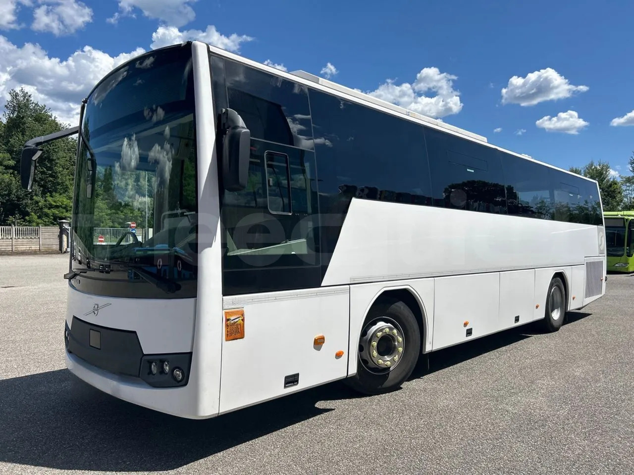 Volvo B8R - Városi busz: 4 kép. Volvo B8R - Városi busz: 4 kép.