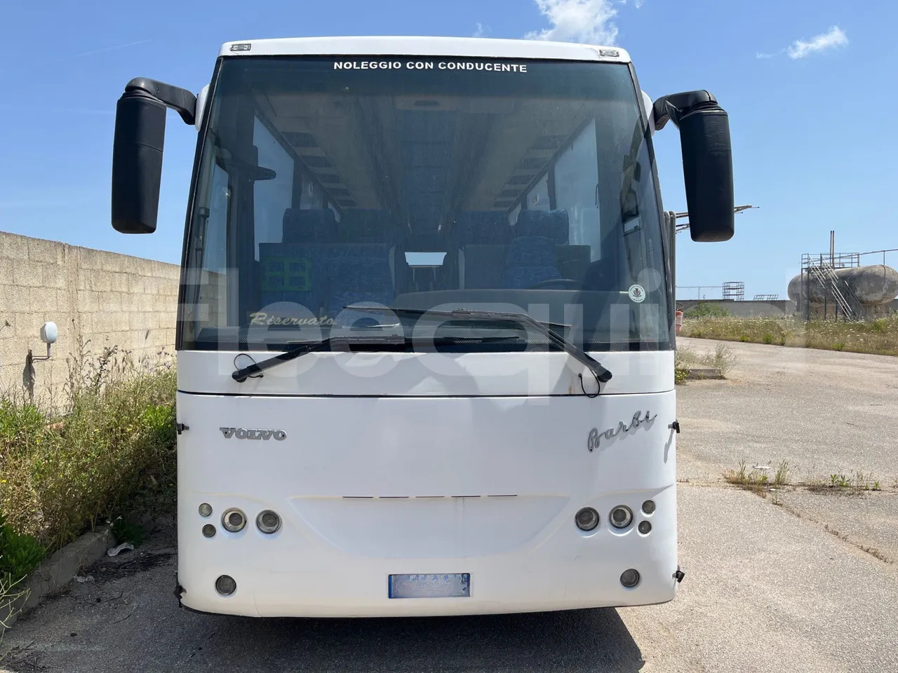 Volvo Barbi Echo - Távolsági busz: 2 kép. Volvo Barbi Echo - Távolsági busz: 2 kép.