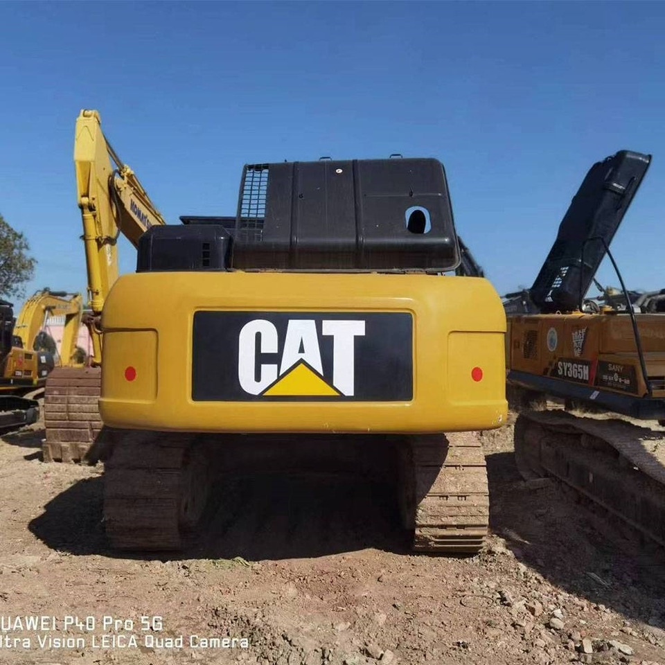 Lánctalpas kotró CAT 329 D: 20 kép.